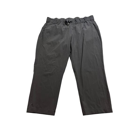 Lululemon On The‎ Fly Crop Pants Black Pockets Active LW6AV6S Women's 12 - Picture 1 of 8